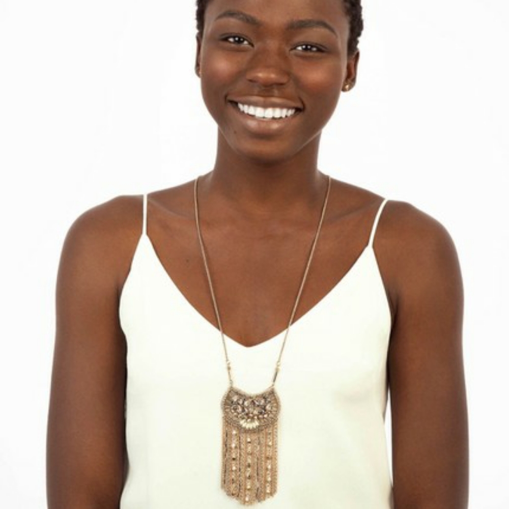Stella & Dot Analena pendant necklace